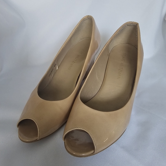 Stuart Weitzman Patent Leather Wedge Heel. Size 9m. - Picture 2 of 7
